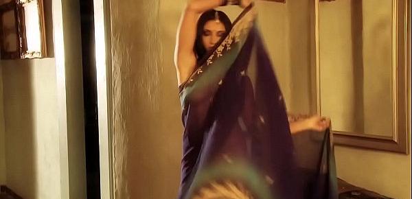 Letting Her Indian Beauty Wash Over You